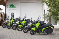 S01 Connected High Speed E-Roller, Tacho 100km/h/ COC 90km/h, 5,6 KWh Lithium Akku, 133km Eco WMTC Reichweite, Motorleistung 7-9 kW, CBS-Bremse, App, ADAC Testsieger, MJ-2022, inkl. Überführungkosten