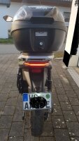 Silence S01 Connected E-Roller grün, EZ 9/20, 12000km, 5,6 KWh Lith.Akku, App, hohes Windschild, Träger, 29l Koffer, Handytasche, Spiegelverbreiterung